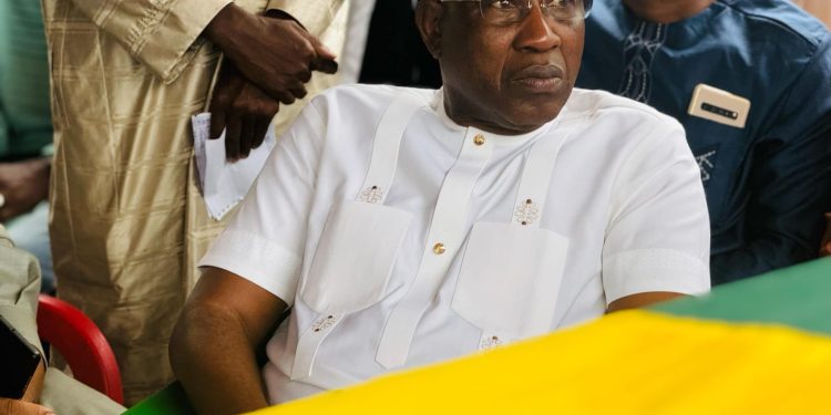 Opinion: LE GÉNÉRAL MATHURIN BANGOURA, UN PARFAIT SYMBOLE DE MODESTIE ET DE COURTOISIE !( Maf DRAME)