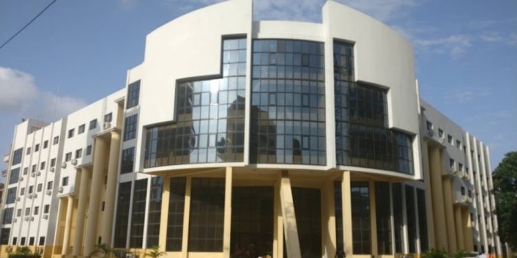 Un Appel à l’Action pour le Président Mamadi Doumbouya : Restaurer l’Intégrité d’un Système Judiciaire Compromis