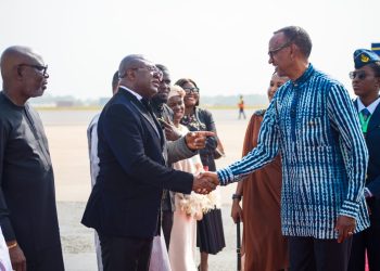 Dr David Makongo (l’inspirateur panafricain engagé et incontournable) accueille les chefs d’État africains à l’aéroport international du Ghana lors de la cérémonie de prestation de serment du président John Mahama !