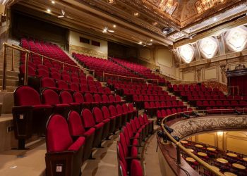 Tidiane World Music frappe fort au 15e anniversaire du Festiraam de Montréal : Une Édition Spéciale Guinée mémorable