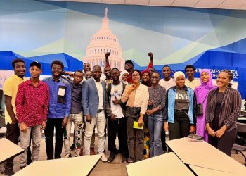 Au Club d’anglais du Centre Américain : les étudiants s’engagent pour le bien-être communautaire