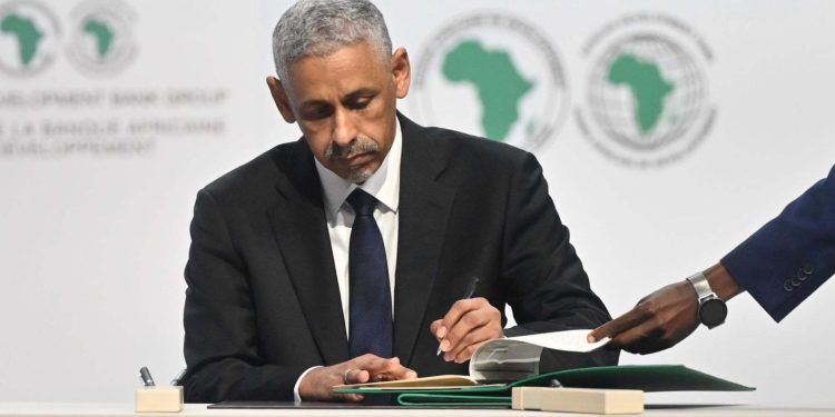 M. Sidi Ould Tah prend ses fonctions en tant que neuvième président du Groupe de la Banque africaine de développement