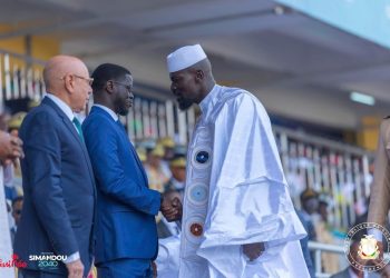 INVESTITURE DU PRÉSIDENT MAMADI DOUMBOUYA : LA PRÉSENCE DU PRÉSIDENT DIOMAYE FAYE MARQUE LA SOLIDITÉ DES RELATIONS GUINÉO-SÉNÉGALAISES