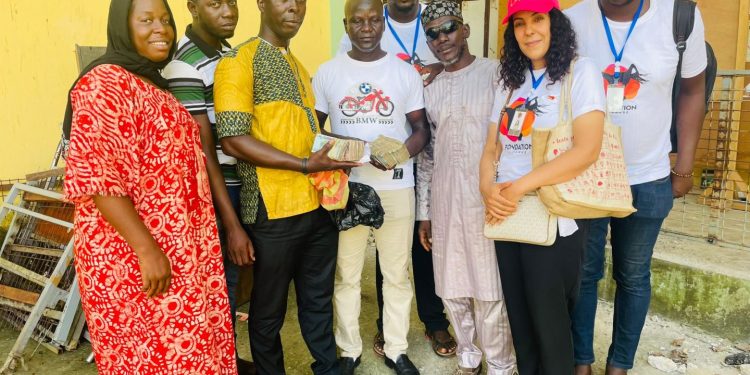 Mme Coumbassa Alice : Quand Culture et Humanitaire se rencontrent à Conakry