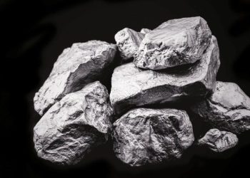 TRANSITION ÉNERGÉTIQUE : L’AFRIQUE, NOUVEL PILIER STRATÉGIQUE DE L’ÉNERGIE MONDIALE