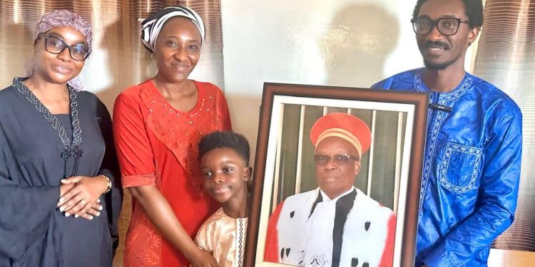 Hommage de la République : Elhadj Fodé Kanté élevé à la dignité de Grand Commandeur, sa famille salue un acte de reconnaissance nationale