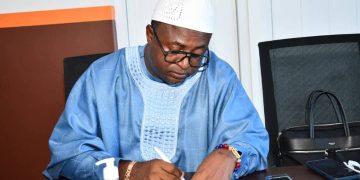 Cameroun : controverse autour d’une réforme constitutionnelle jugée héritée de l’ordre colonial (Analyse du Dr David Makongo)