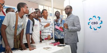 Promotion du livre et du savoir : la CBG renforce son engagement pour le développement durable en Guinée