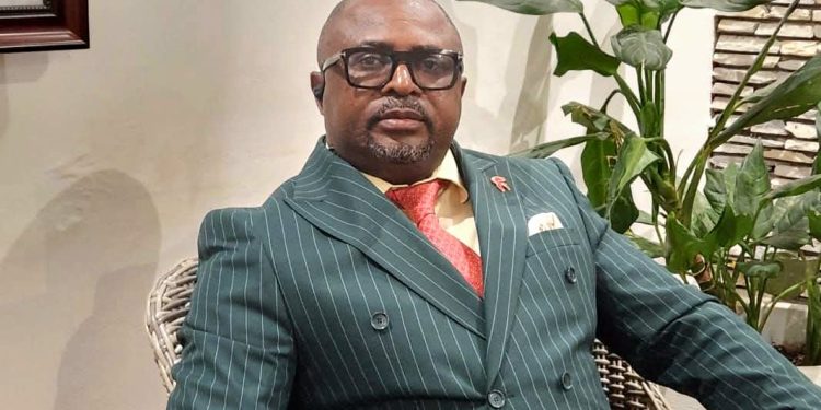 Journée internationale de la liberté de la presse : Dr David Makongo appelle à un journalisme responsable en Guinée