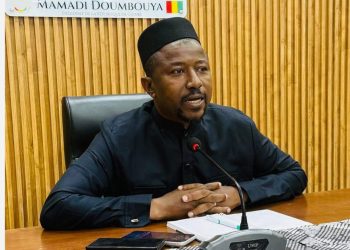 Urbanisme : le ministre Mohamed Lamine Sy Savané préside le Conseil hebdomadaire du département
