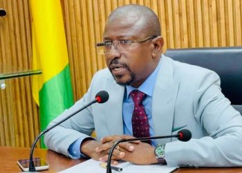 Mohamed Lamine Sy Savané préside le Conseil de cabinet du Ministère de l’Urbanisme, de l’Habitat et de l’Aménagement du Territoire