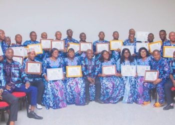 KINDIA : 50 NOUVEAUX ÉPIDÉMIOLOGISTES DE TERRAIN DIPLÔMÉS AVEC LE SOUTIEN DES ÉTATS-UNIS ET DES CDC