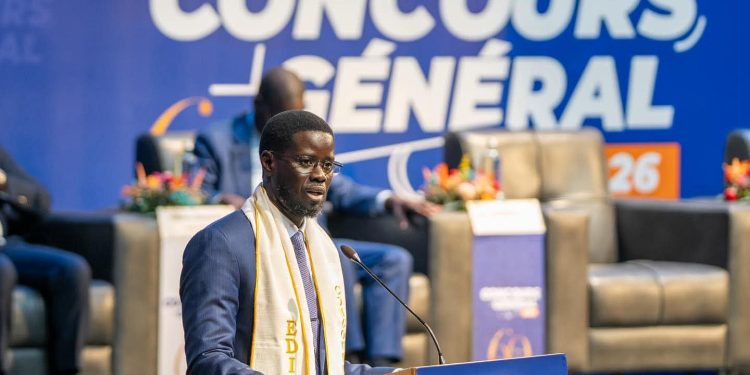 SÉNÉGAL : BASSIROU DIOMAYE FAYE CÉLÈBRE L&rsquo;EXCELLENCE SCOLAIRE LORS DE LA REMISE DES PRIX DU CONCOURS GÉNÉRAL 2026