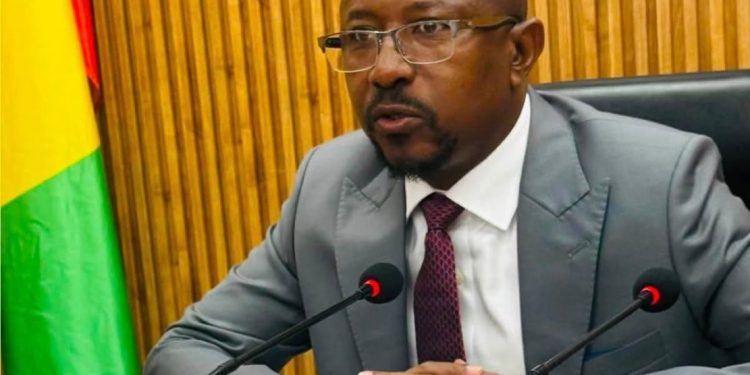 MUHAT : Mohamed Lamine Sy Savané préside la réunion hebdomadaire du cabinet ministériel