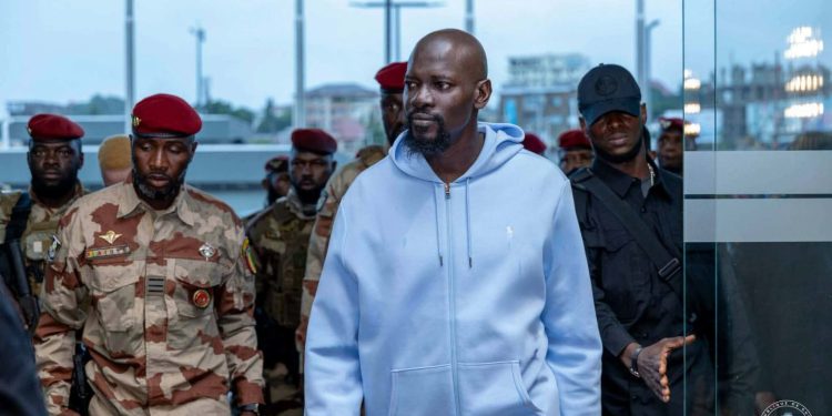 Aéroport International Ahmed Sékou Touré : le Président Mamadi Doumbouya s&rsquo;envole pour un congé annuel privé en Grèce