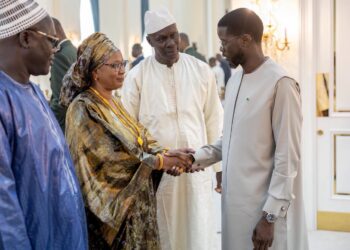 Sénégal : Bassirou Diomaye Faye mise sur l’artisanat pour renforcer la souveraineté économique nationale