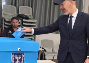Israël : Guy Rozenblum vote pour le changement et plaide pour un rapprochement avec la Guinée